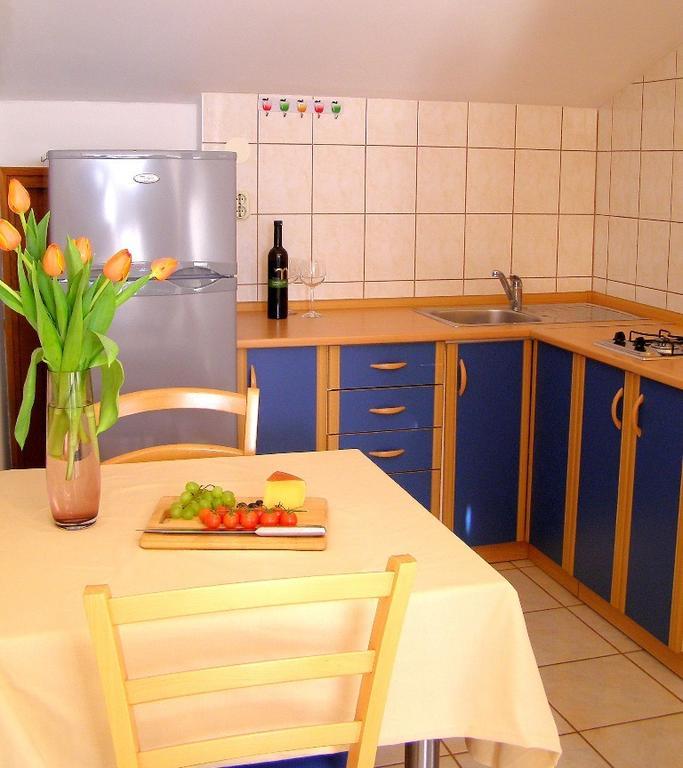 Apartments Renata Pinezici  Phòng bức ảnh