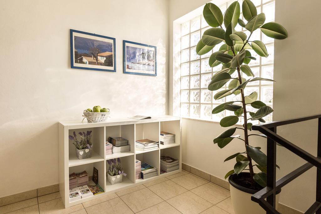 Apartments Renata Pinezici  Ngoại thất bức ảnh